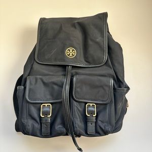 TORY BURCH NYLON FLAP BACKPACK BLACK/GOLD INSIDE GREEN